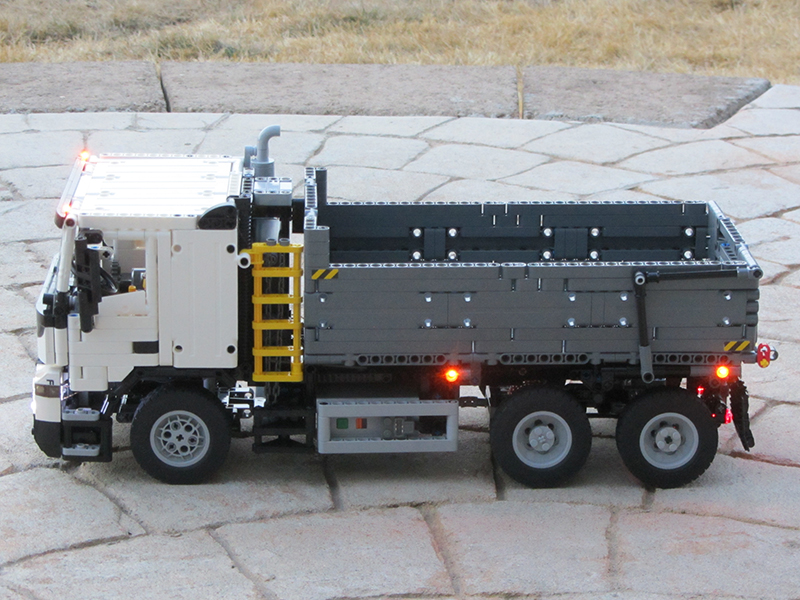 LEGO MOC Technic Volvo FMX 6x6 Tipper Dump Truck by verdigris